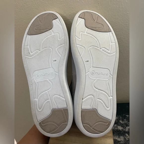 Nurture Atna Suede High Top Platform Sneaker Booties Khaki Comfort Size 11 - Picture 9 of 9